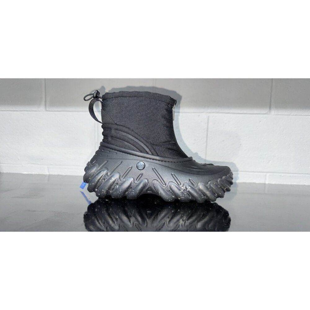 Crocs Echo Boot Z Shield Womens Zip Insulated Winter Snow Boots Size 8 Black - Picture 1 of 9